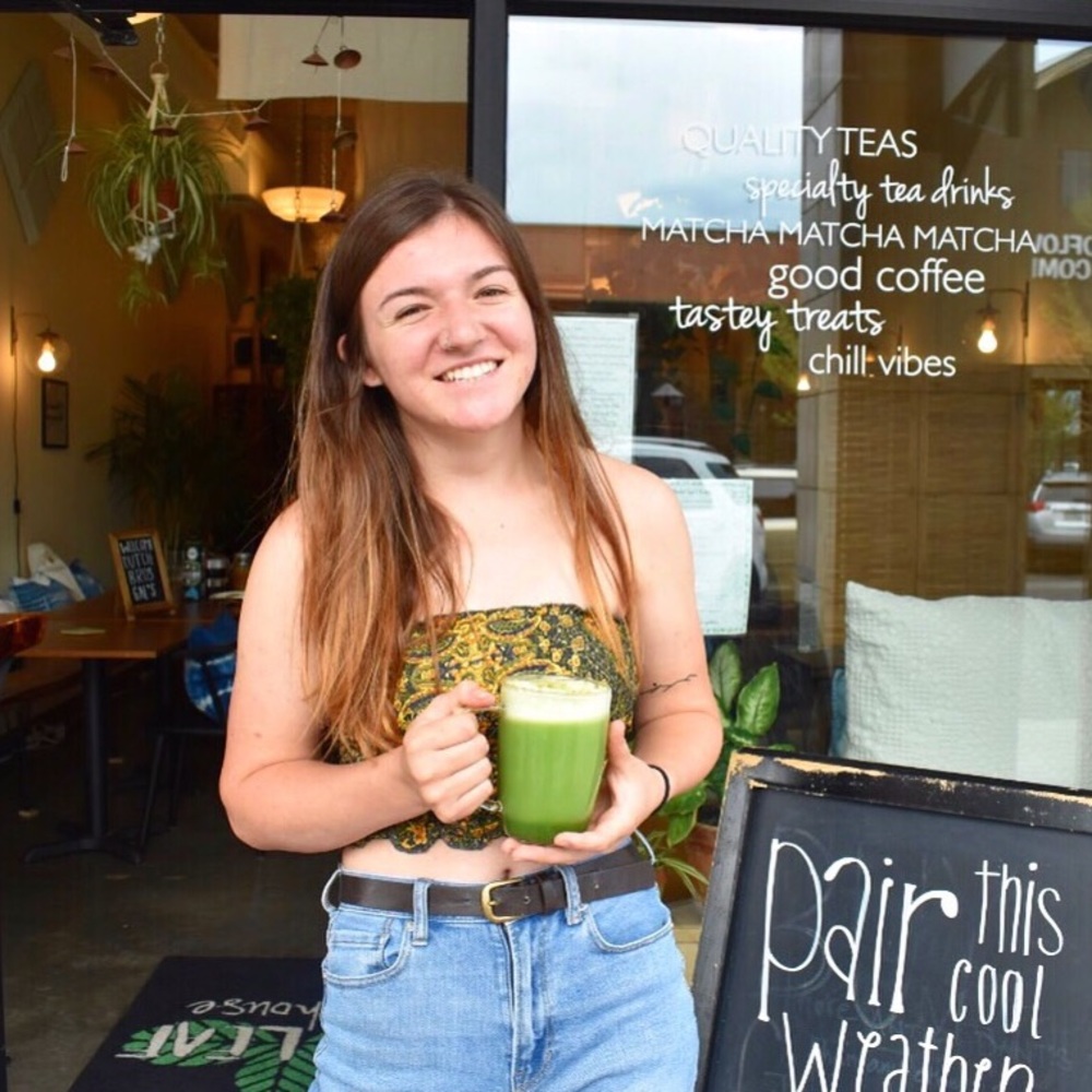 Meet your Posher, Makena